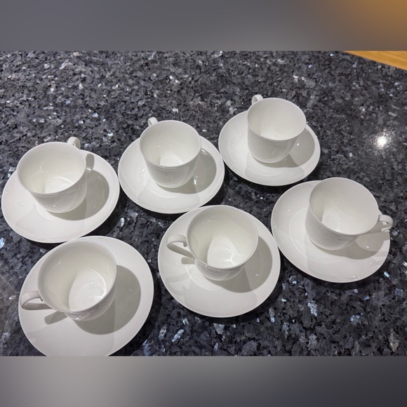 ☕️ Collectible Villeroy & Boch Fiori Weiss Tea Set | 6 Cups + 6 Saucers ☕️ - Picture 14 of 16